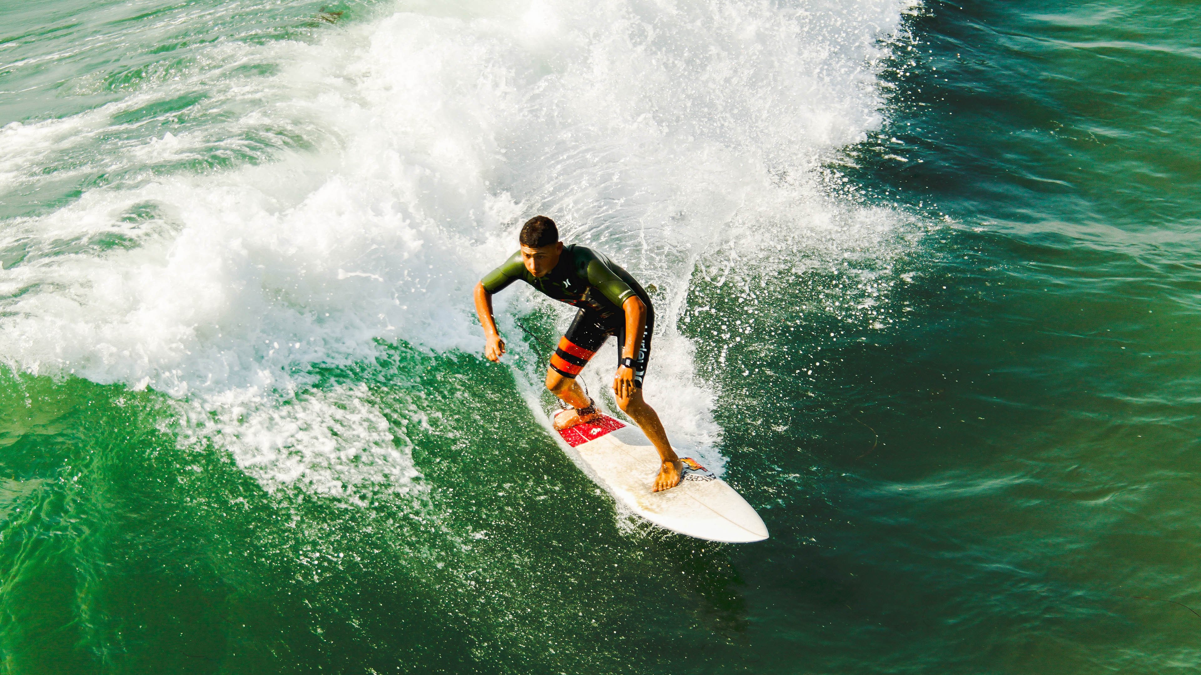 南美绿茵场上的唯一答案，布雷默一锤定音，乌拉圭稳稳驶向新纪元