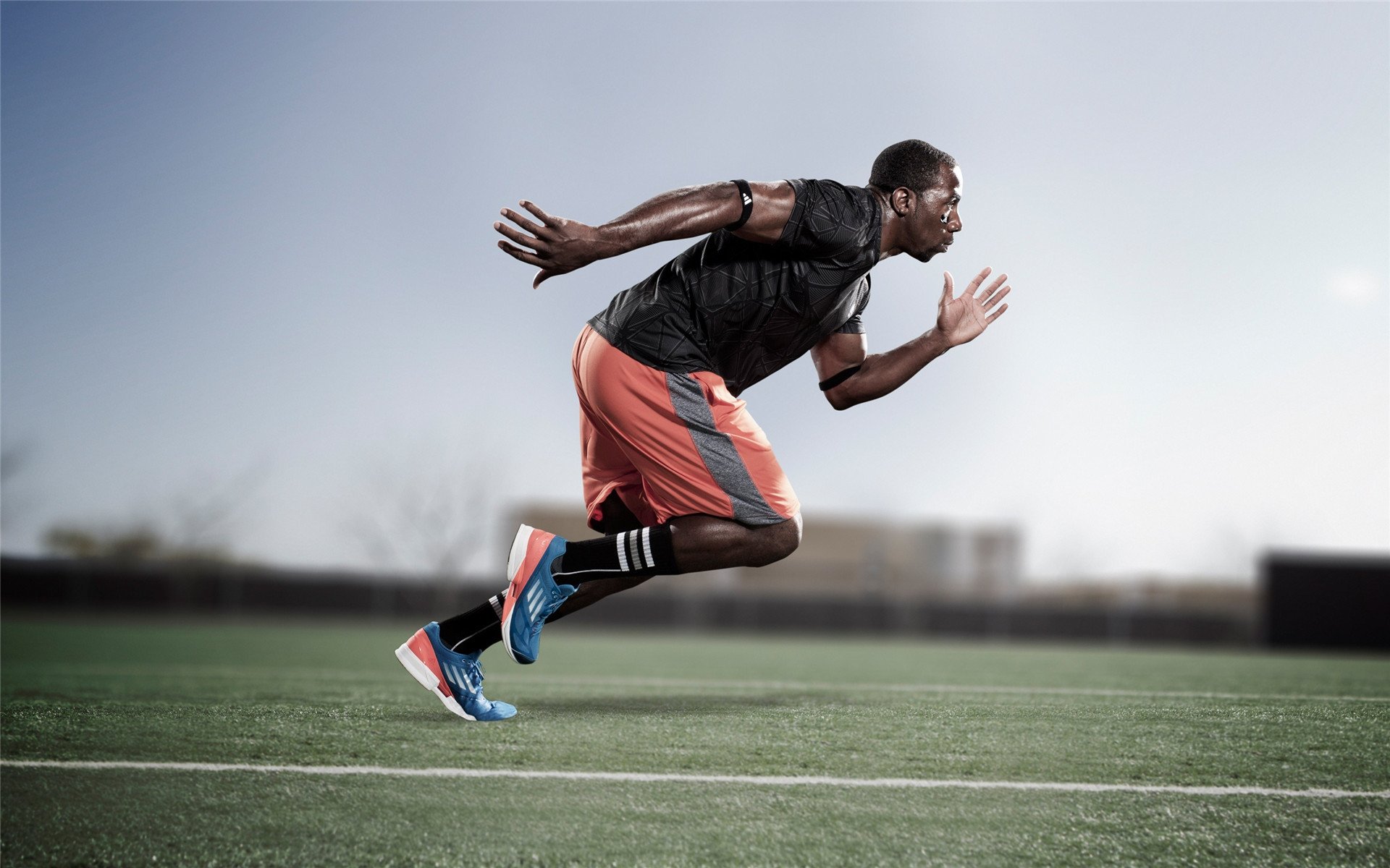 芬兰奇迹之夜，卡瓦哈尔满分演出如何诠释北欧闪电速胜希腊